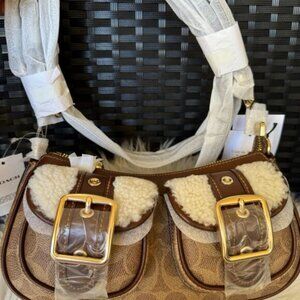 Coach Ashton Baguette Bag In Signature Canvas CY658